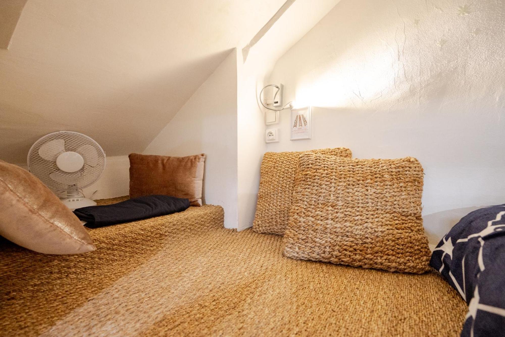 Superb Tiny House In Heart Of Paris 1St! Apartman Kültér fotó
